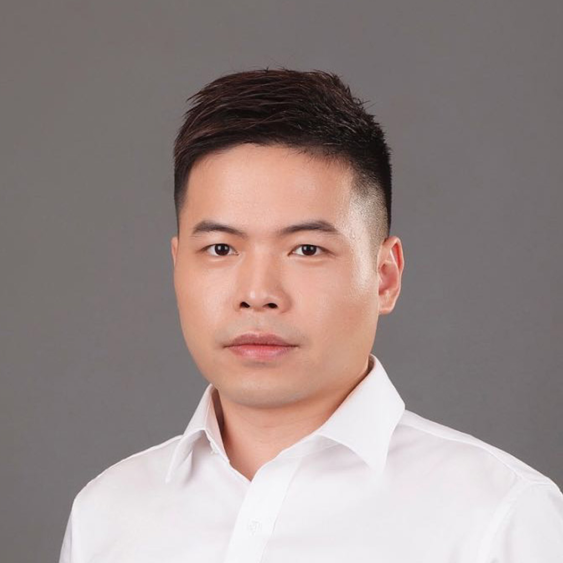 En Xie - B.S. in Computer Science and Artificial Intelligence from Imperial College London,Head of product and engineering at AI Rudder from 2021 to 2023, a leading voice AI solution for customer service in Southeast Asia,Co-founded Learnta Inc in 2016 as CTO, developed the AI learning system with large scale commercialization